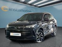 Gebraucht VW Tiguan 193 PS (141 kW) 2024 Grau SUV
