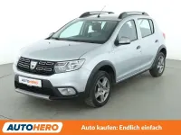 Gebraucht Dacia Sandero Prestige 90 PS (66 kW) 2020 Grau Kleinwagen