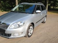 gebraucht Skoda Fabia 1.2l TSI DSG 77kW Family Combi Family