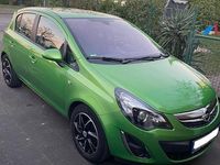 Gebraucht Opel Corsa Innovation 87 PS (63 kW) 2012 Grün Kleinwagen