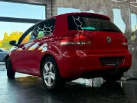 Gebraucht VW Golf VI Match 122 PS (89 kW) 2012 Rot Kleinwagen