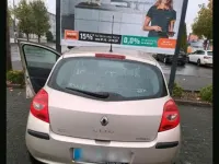 Gebraucht Renault Clio 90 PS (66 kW) 2008 Gold Kleinwagen