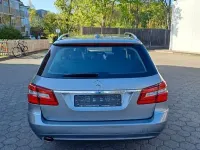 Gebraucht Mercedes E250 204 PS (150 kW) 2012 Silber Kombi