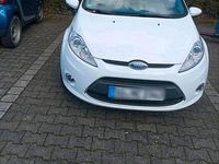 Gebraucht Ford Fiesta 120 PS (88 kW) 2009 Weiß Kleinwagen