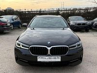 Gebraucht BMW 520 Performance 190 PS (139 kW) 2021 Saphirschwarz Kombi