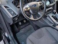 Gebraucht Ford Focus 116 PS (85 kW) 2012 Schwarz Kombi
