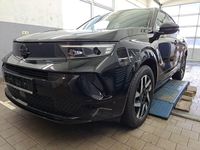 Gebraucht Opel Mokka 136 PS (100 kW) 2025 Lackierung schwarz perla nera/ SUV