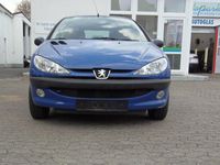 Gebraucht Peugeot 206 68 PS (50 kW) 2004 Blau Kleinwagen