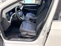 Gebraucht VW Golf VIII 131 PS (96 kW) 2022 Weiß Limousine