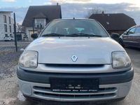 Gebraucht Renault Clio II 90 PS (66 kW) 1999 Silber Limousine