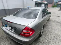 Gebraucht Mercedes E200 Avantgarde 163 PS (119 kW) 2004 Grau Limousine