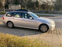 Gebraucht BMW 320 150 PS (110 kW) 2007 Silber Kombi