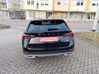 gebraucht Skoda Octavia Combi Scout 4x4 2,0 TDI DSG