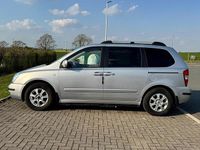 Gebraucht Kia Carnival 185 PS (136 kW) 2006 Silber Van / Kleinbus