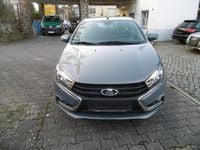Second-hand Lada Vesta 106 CP (77 kW) 2017 Gri Berlinǎ