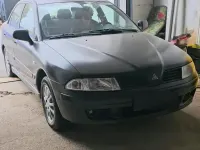 Gebraucht Mitsubishi Carisma 100 PS (73 kW) 2001 Schwarz Limousine