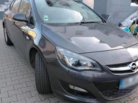 Gebraucht Opel Astra 110 PS (80 kW) 2015 Braun Limousine