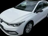 Gebraucht VW Golf VIII Move 116 PS (85 kW) 2023 Pure white Limousine