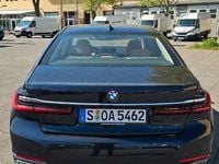 Gebraucht BMW 740 Sport Line 340 PS (250 kW) 2019 Blau Limousine