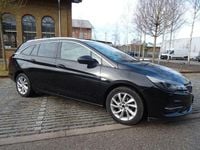 Używany Opel Astra Elegance 122 KM (89 kW) 2022 Czarny Kombi
