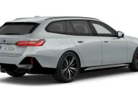 Gebraucht BMW 540 Comfort Edition 303 PS (222 kW) 2025 Grau Kombi