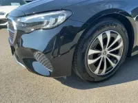 Gebraucht Mercedes E220 Avantgarde 197 PS (144 kW) 2026 Schwarz Limousine