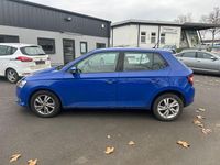 Gebraucht Skoda Fabia Ambition 95 PS (69 kW) 2018 Blau Limousine