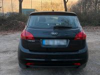 Gebraucht Kia Venga Spirit 125 PS (91 kW) 2010 Schwarz Kleinwagen