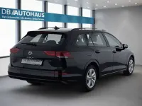 Gebraucht VW Golf VIII Life 116 PS (85 kW) 2024 Schwarz Kombi