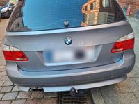 Gebraucht BMW 525 177 PS (130 kW) 2005 Grau Kombi