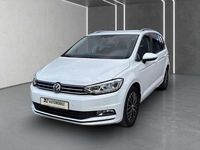 Gebraucht VW Touran Highline 150 PS (110 kW) 2016 Pure white Van / Kleinbus