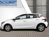 Gebraucht Hyundai i20 Select 100 PS (73 kW) 2025 Weiß Kleinwagen