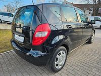 Gebraucht Mercedes A160 95 PS (69 kW) 2010 Schwarz Limousine