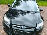Gebraucht Ford Focus 125 PS (91 kW) 2012 Schwarz Kombi