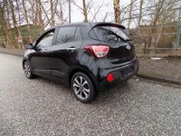 Gebraucht Hyundai i10 Style 87 PS (63 kW) 2017 Schwarz Kleinwagen