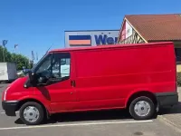 Gebraucht Ford Transit 86 PS (63 kW) 2011 Rot Van / Kleinbus