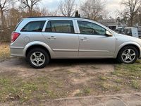 Gebraucht Opel Astra Catch Me 90 PS (66 kW) 2007 Silber Kombi