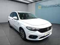 Gebraucht Fiat Tipo Easy 120 PS (88 kW) 2019 Weiß Limousine