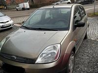 Gebraucht Ford Fiesta 69 PS (50 kW) 2003 Beige Kleinwagen