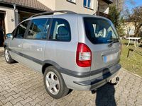 Gebraucht Opel Zafira 125 PS (91 kW) 2004 Silber Van / Kleinbus