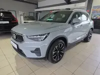 Gebraucht Volvo XC40 Core 163 PS (119 kW) 2024 Grau SUV