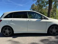 Gebraucht Mercedes B180 AMG line 122 PS (89 kW) 2017 Weiß Kleinwagen
