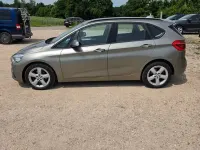 Gebraucht BMW 218 150 PS (110 kW) 2017 Platinsilber Van / Kleinbus