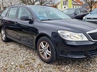 Gebraucht Skoda Octavia 122 PS (89 kW) 2011 Schwarz Kombi