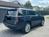 Second-hand Cadillac Escalade 426 CP (313 kW) 2018 Albastru SUV