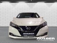 Gebraucht Nissan Leaf Tekna 110 kW (150 PS) 2021 M) (weiss Kleinwagen