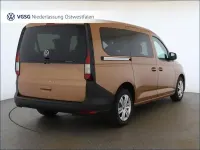 Gebraucht VW Caddy Maxi 102 PS (75 kW) 2025 Copper bronze (metallic) Van / Kleinbus