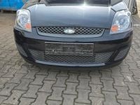 Gebraucht Ford Fiesta 70 PS (51 kW) 2007 Blau Kleinwagen