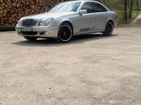 Gebraucht Mercedes E240 177 PS (130 kW) 2002 Grau Limousine