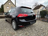 gebraucht VW Golf VII Trendline BMT Titanschwarz 3-türig